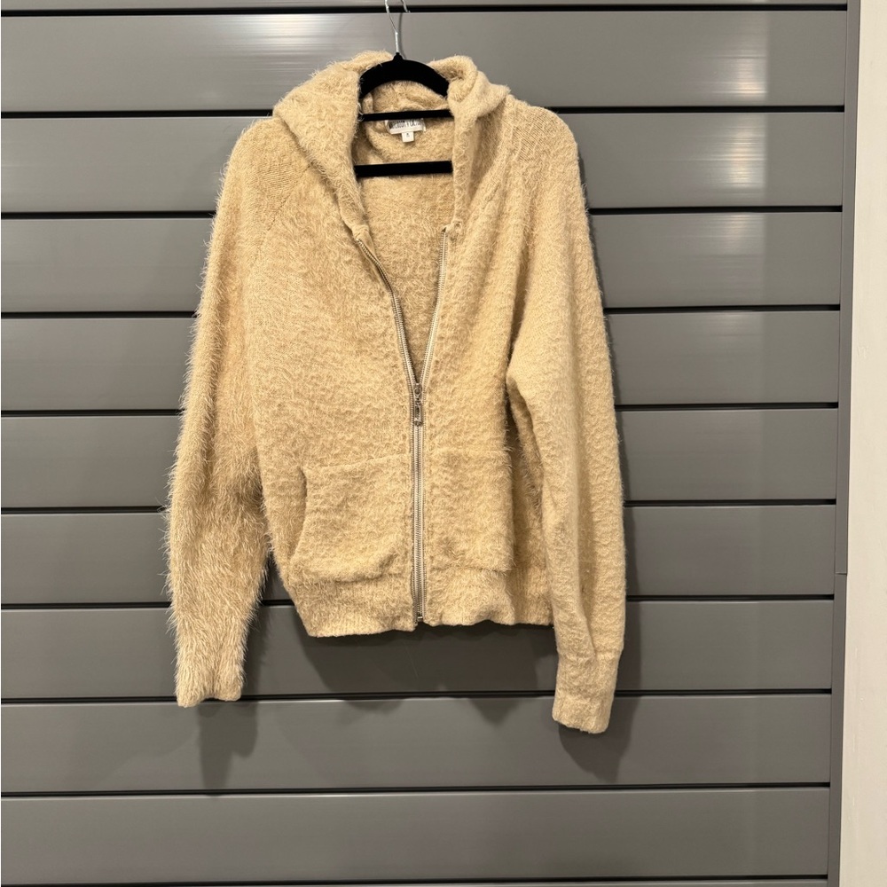 Soft Fuzzy -White Room + Cactus Hooded Jacket